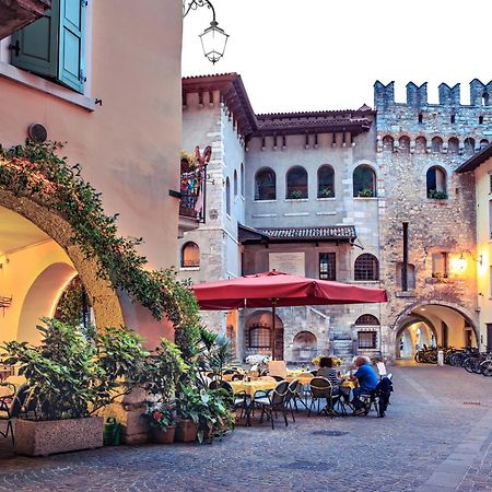 Ca'Cerere - Happy Rentals Riva del Garda Buitenkant foto