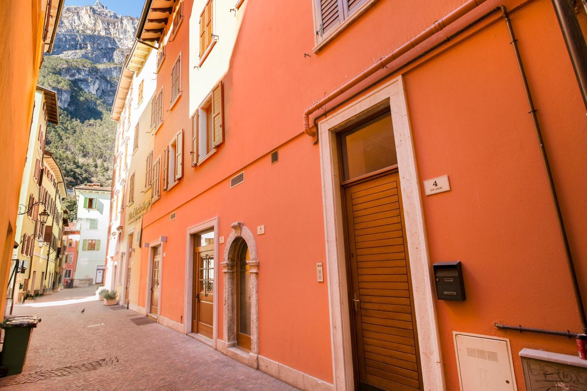 Ca'Cerere - Happy Rentals Riva del Garda Buitenkant foto