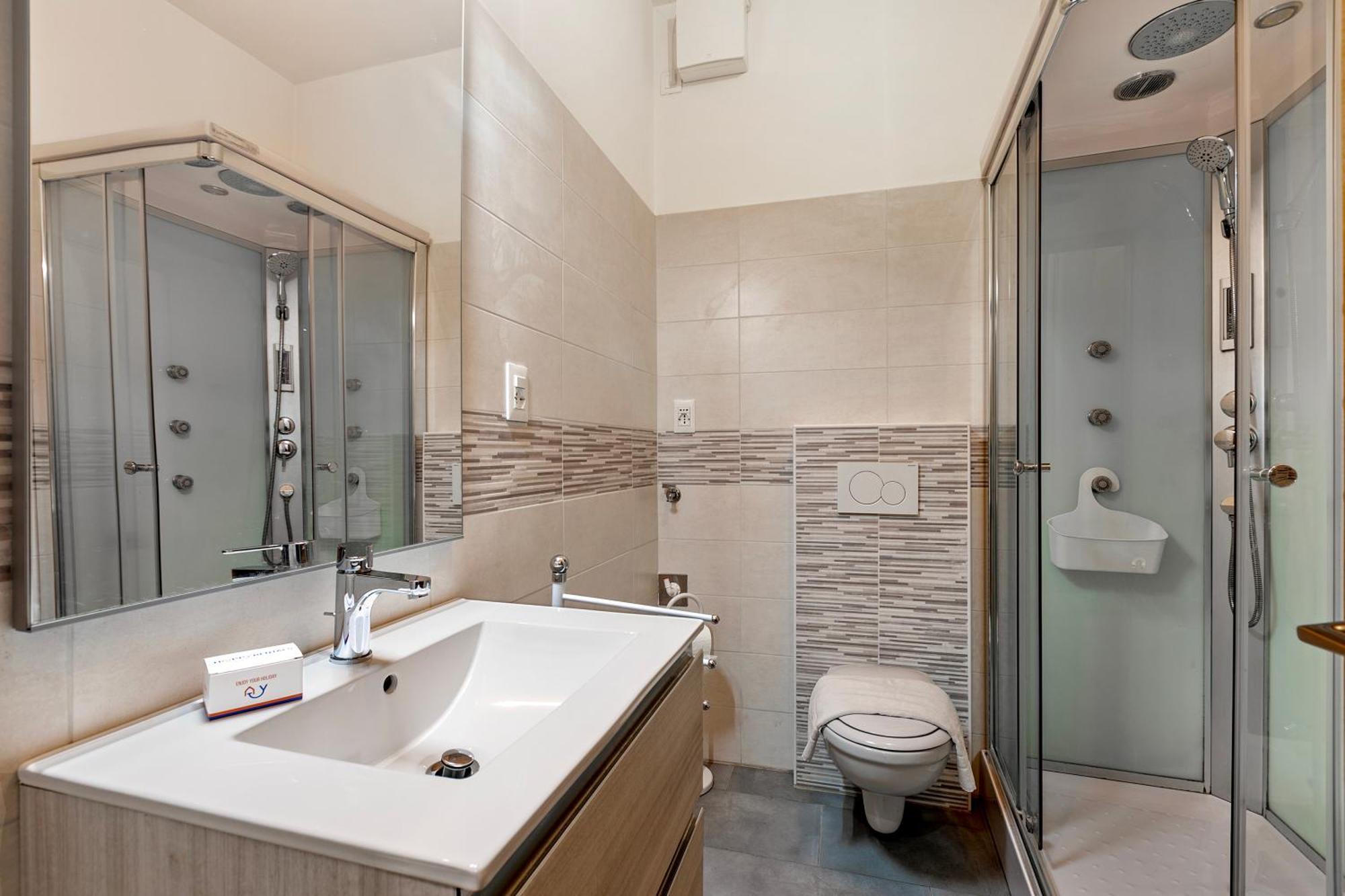 Ca'Cerere - Happy Rentals Riva del Garda Buitenkant foto